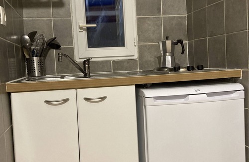 Saint-Mitre House | Studio Très Calme Dans les Hauteurs Marseillaises, à 20 Minutes du Centre Ville