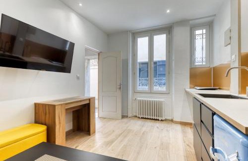 Samois-sur-Seine Apartment | Studio très fonctionnel - Rickhoss Home