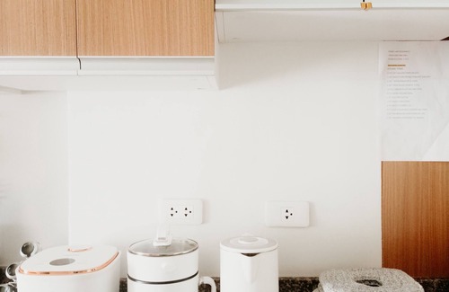 Mactan Export Processing Zone Condo | Studio Unit Near Airport at Amani Grand Resort with Pool