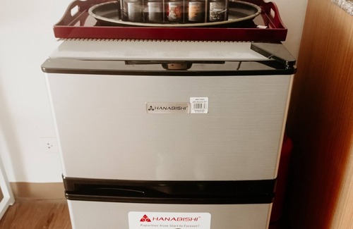 Mactan Export Processing Zone Condo | Studio Unit Near Airport at Amani Grand Resort with Pool