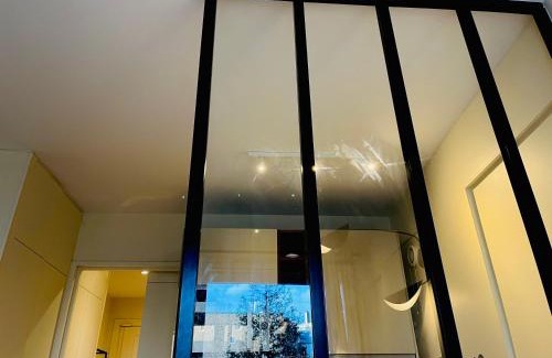 Passy Apartment | Studio with Balcony 800m to Trocadéro and Tour Eiffel