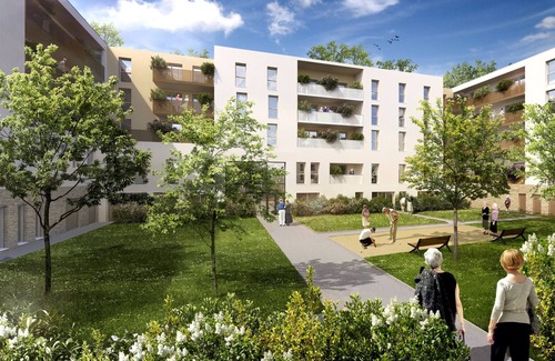 Gleize Apartment | Studio with bathroom and terrace