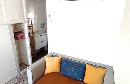 Mimet House | Studio with kitchen, WC/shower and bedroom/living room, 25m2, for 2 people