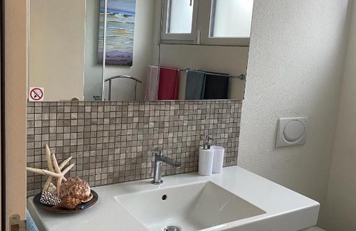 Zimmerwald Apartment | Studio with private garden & free parking