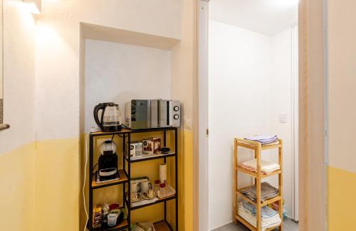 Casale Monferrato Apartment | Studio Zen con Parcheggio gratuito e Check In Automatico 24 ore su 24