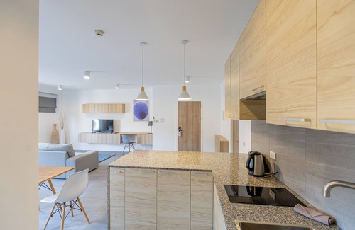 Thapae Apartment | Studio365 Apartment
