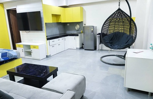 Ghaziabad Hotel | Studios By La Sentido