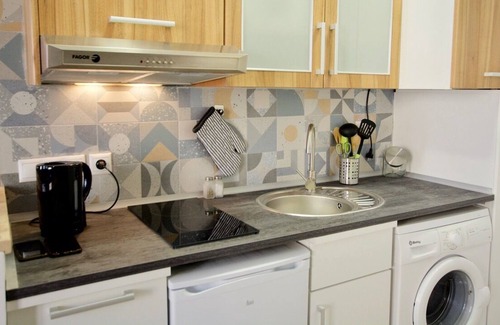 San Anton Apartment | Study in the center of Alicante