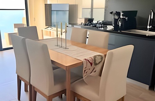 Urbanizacion Eliana Apartment | Stuning view to Walled city & Beach, King size bed