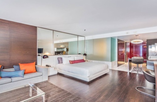Las Vegas Hotel | Stunning 1 Bedroom 33rd floor