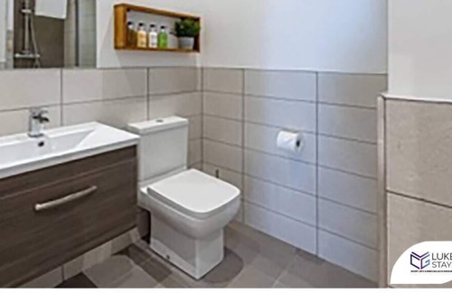 Heaton Condo | ◑Stunning 1 Bed Apt ◑Wifi ◑Parking ◑Nr Parks