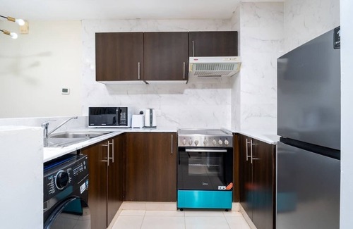 Dubai Sports City Apartment | Stunning 1BR with Golf View in sports city