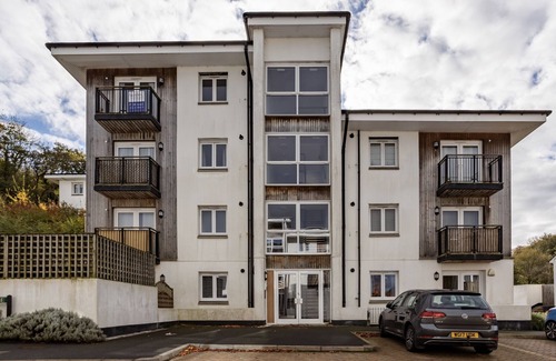 Liverton Apartment | Stunning 2-Bed Apartment in Newton Abbot