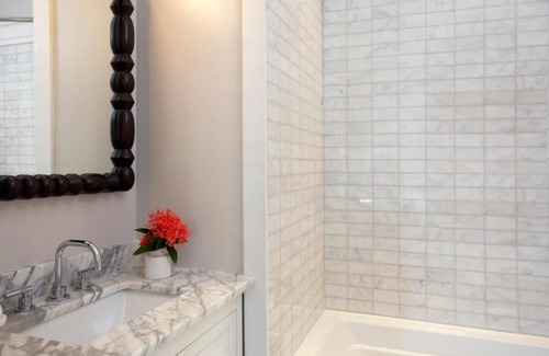 Old Town Hotel | Stunning 2 Floor Loft in Vibrant Key West Ideal for Romantic Weekends - Pool