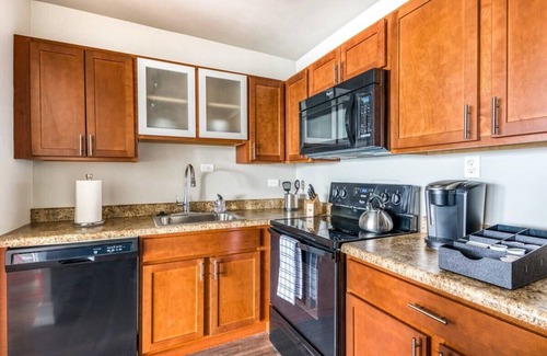 Old Louisville Apartment | Stunning 2BR/2BA | CozySuites w/gym! 26