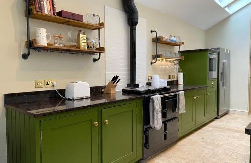 Llanychan House | Stunning 3-Bed House in a private hidden valley