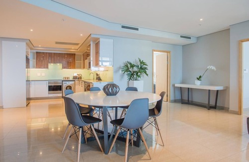 Umhlanga Apartment | Stunning 3 Bedroom Apartment at Lagoon Drive Durban