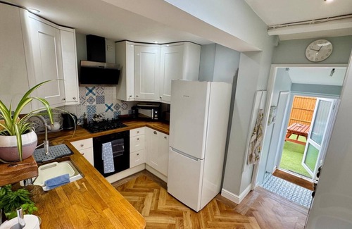 Marlborough House | Stunning 3 bedroom house five minutes walk to town Centre with private parking.