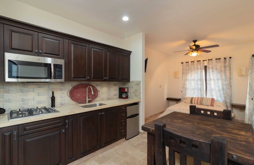 Loreto House | Stunning 3-bedroom home in the town of Loreto.