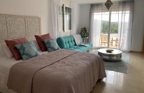 Pinoso Villa | Stunning 3 bedroom rural apartment near Pinoso