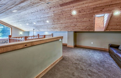 Country Club Estates House | Stunning 3300 sq ft home with game room, pool table, hot tub and more