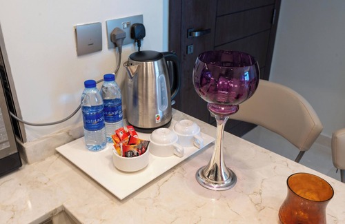 Business Bay Apartment | Stunning 3B City View l King size Bed