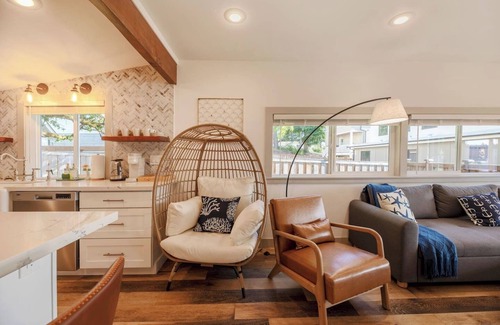 Fort Lewis House | Stunning 3b1bHome w/Lake Access