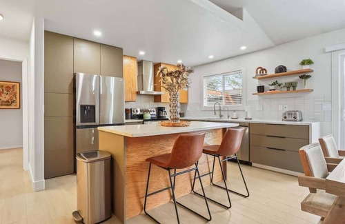 Boise House | Stunning 3BR Home - Backyard Oasis - Home Gym