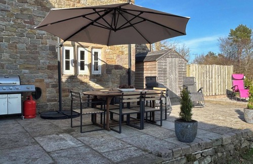 Winkhill House | Stunning 4 Bed Peak Dist Farmhouse Alton Towers