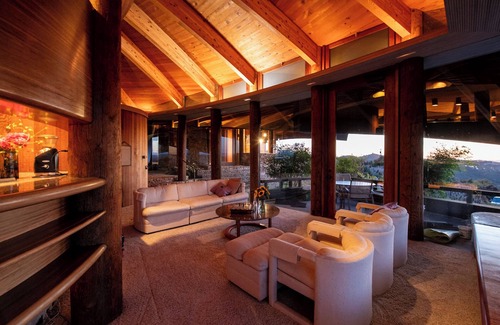 Valley Center House | Stunning 5 Bedroom Mid-Century Masterpiece located on Hilltop Retreat