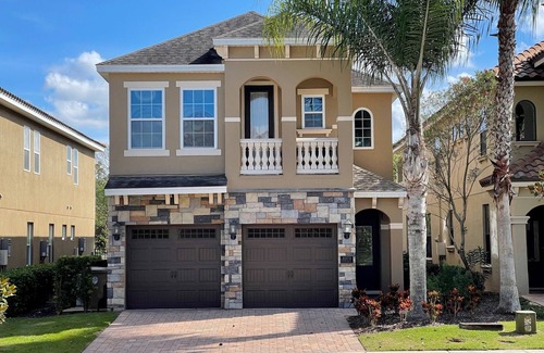 Reunion Villa | Stunning 5 bedroom, 5.5 Bathroom, Movie Theatre, Golf Views, Pool & Spa