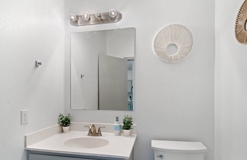 Estrella Village House | Stunning 5-Bedroom Oasis: Perfect for Large Groups