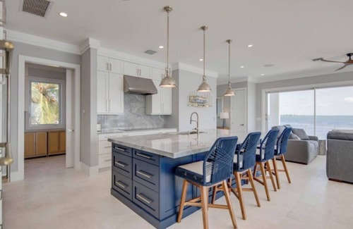 Big Pine Key House | Stunning 5 Bedroom Open Water Pool Home With Great Boating