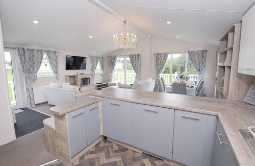 Mappleton House | Stunning 6 berth lodge for hire at Skipsea Sands in Yorkshire ref 41077WF