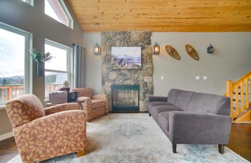 Eagle River House | Stunning Alaskan Getaway with River and Mtn Views