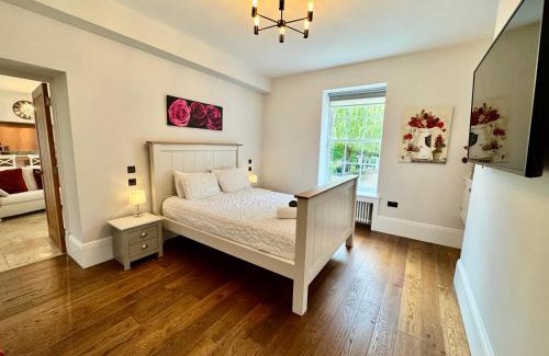 Holworth House | Stunning and luxurious Manor House holiday home