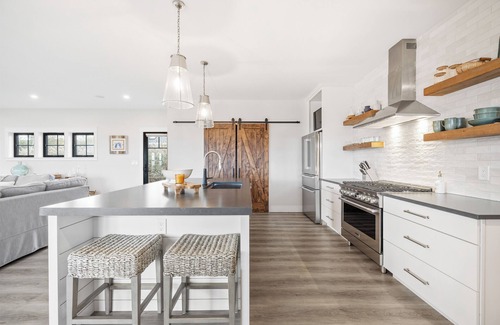 Kennebunk House | Stunning and Spacious Seaside Retreat at Gooch's Beach