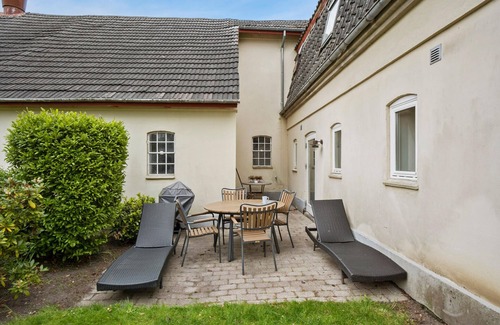 Middelfart Apartment | Stunning apartment in Middelfart