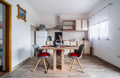 Krnica Apartment | Stunning apartment in Krnica