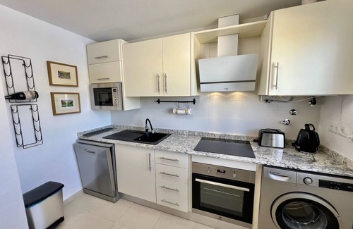 Jeronimo y Avileses y Balsicas de Arriba Apartment | Stunning apartment with lovely pool and golf views