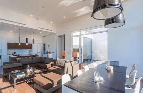 Quinta Do Conde Villa | Stunning Aroeira Villa | 5 bedrooms | Villa Monte Manso | Modern Design &.