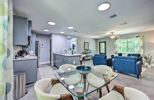 Avinger House | Stunning Avinger Retreat on Lake O' the Pines