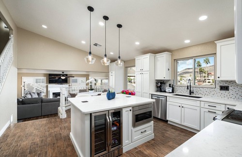 Arrowhead Lakes House | Stunning AZ Home On Lake!