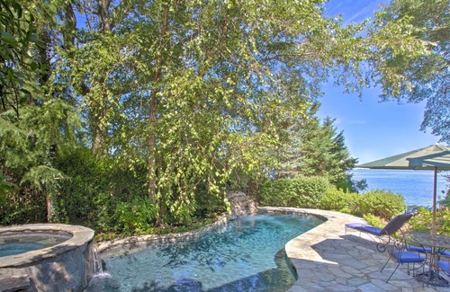 Atlantic Highlands House | Stunning Bayfront Sandy Hook Retreat: Views & Yard