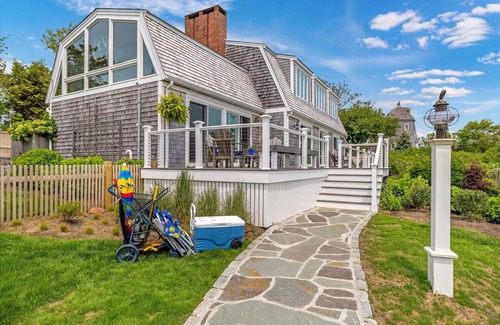 Chatham House | Stunning Beach Retreat - Walk to Beach - Chatham Bars Inn - Town + Game Room