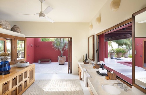 Punta de Mita Villa | Stunning Beachfront Villa, Chef & Butler Service w/Golf, Spa, Beach Clubs & Mor