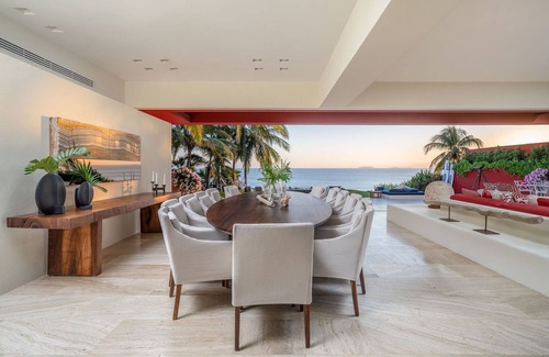 Punta de Mita Villa | Stunning Beachfront Villa, Chef & Butler Service w/Golf, Spa, Beach Clubs & Mor