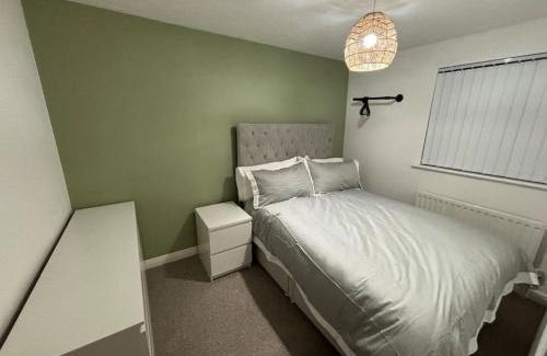 Sheffield House | Stunning Central Home With Free Secure Parking