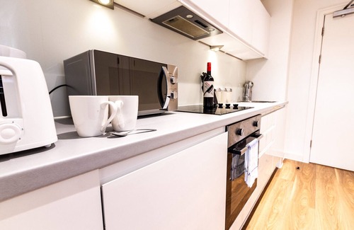Georgian Quarter Apartment | Stunning Centrally Located Studio Apt