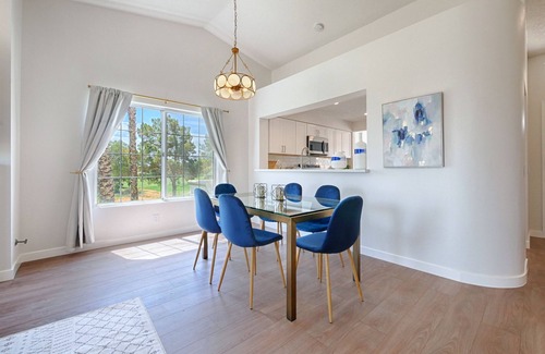 Palm Desert Condo | Stunning Desert Chic Condo